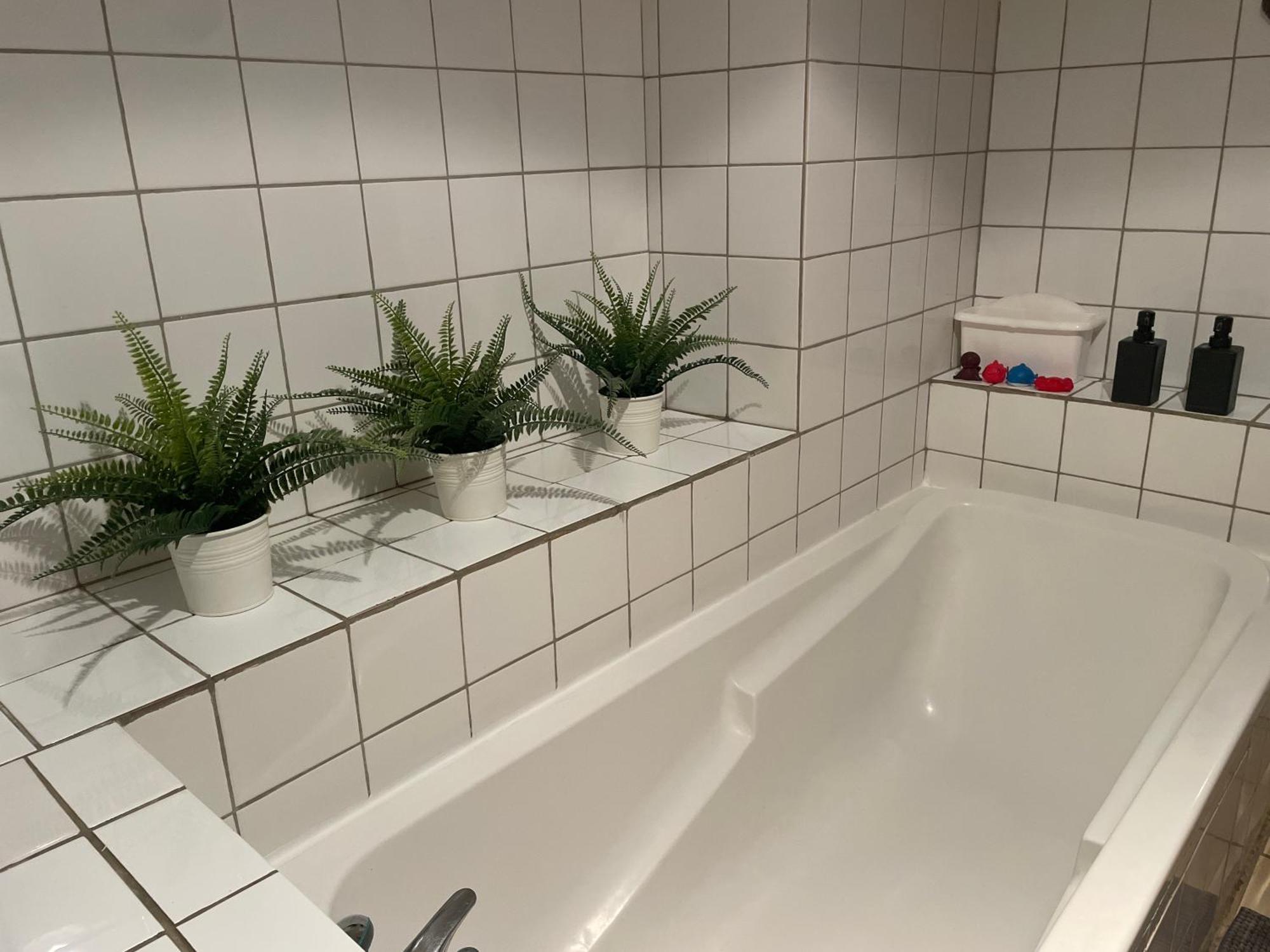 Gite De Solama Avec Spa Balleville Esterno foto
